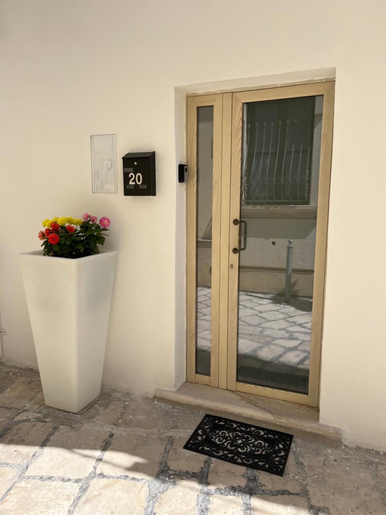 Davis Home Μπρίντιζι Εξωτερικό φωτογραφία